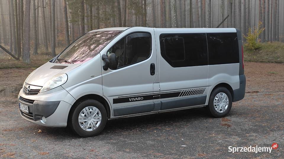 Opel Vivaro 9 osób sprzedam