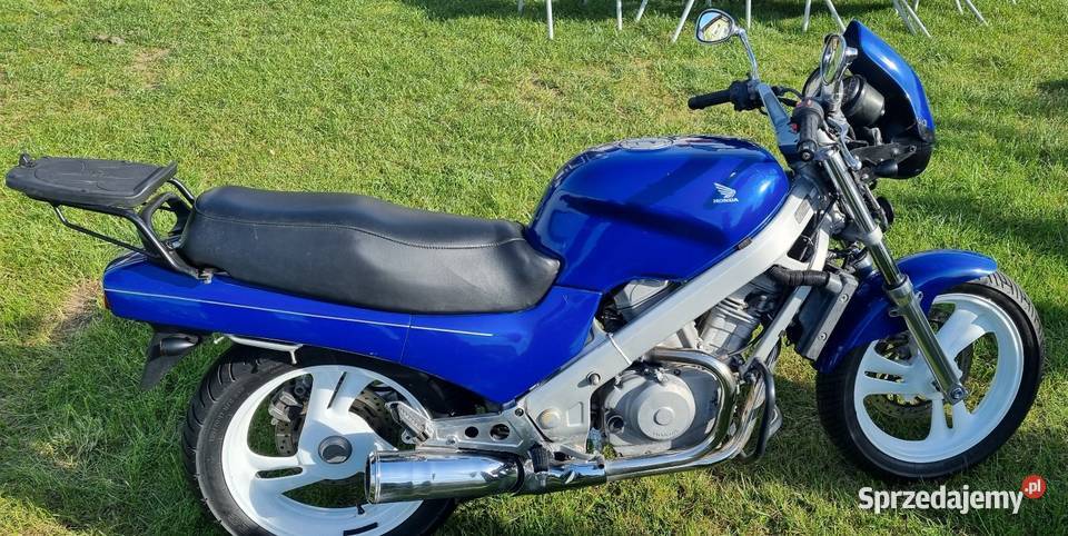 Honda NTV650 Deszczno