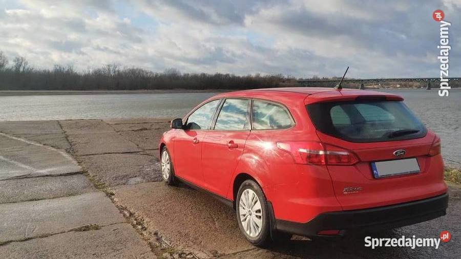 Ford Focus Mk3 kombi 16 benzyna 2018 105 Warszawa sprzedam