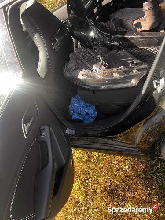 Mercedes CLA 180 D X117 shooting brake Rok produkcji 2017 Turek