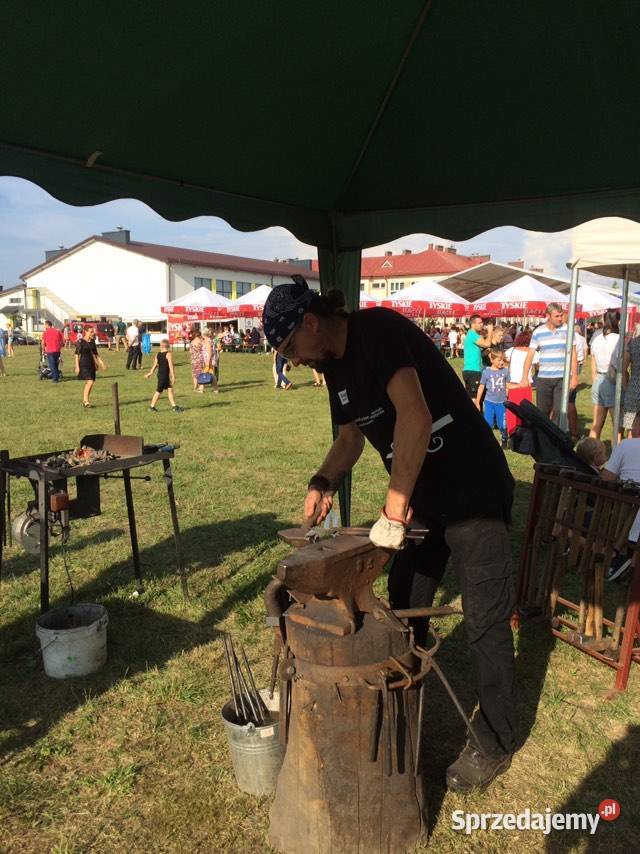 Pokazy kowalskie Pozostałe usługi Tuszyma