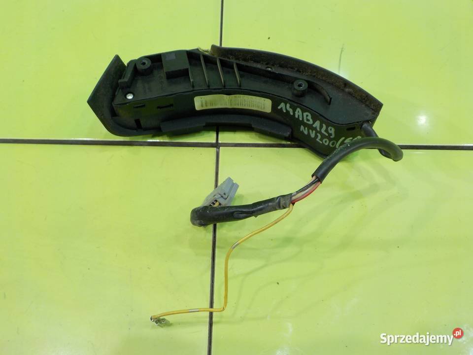 NISSAN NV200 15 DCI 11r VAN przelacznik Panele sterowania, przełączniki Suków