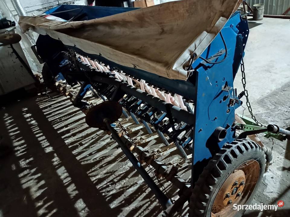 Rolmasz Kutno siewnik 3m Mełgiew