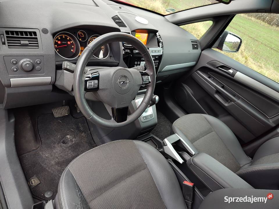OPEL ZAFIRA OPC 18 BENZYNA VAT marża Leszno