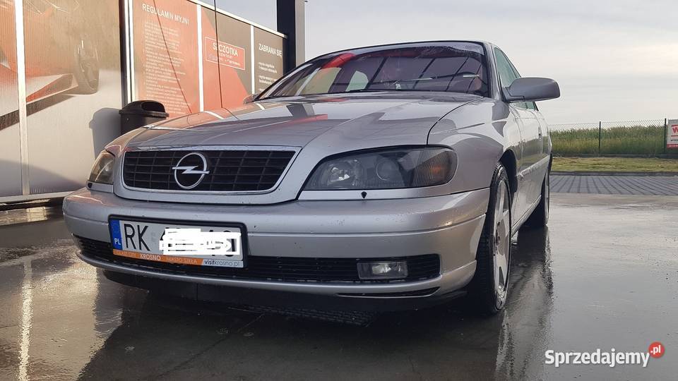 OPEL Omega 25 DTI 150 Xenon Skóra Automat Rok produkcji 2001 Krosno