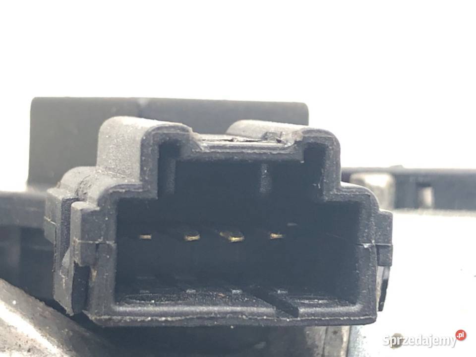 SILNIK WYCIERACZEK TYŁ MERCEDES W169 A1698201340