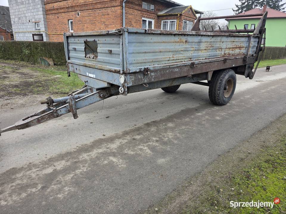 Rozrzutnik obornika jednoosiowy czarna nieuszkodzony Samborzec