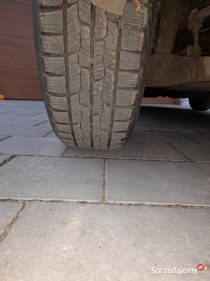 Opony zimowe 15 na kołach stalowych Mitsubishi mazowieckie