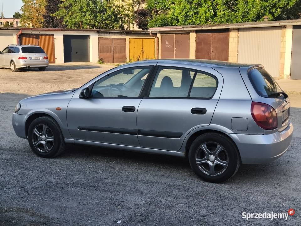Nissan Almera 18 benzyna sprawna klimatyzacja Łuków