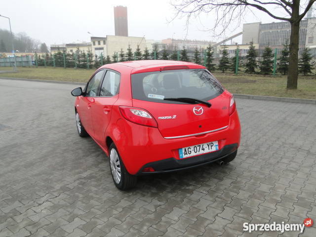 Piękna czerwona Mazda 2 122009 r 4/5 pomorskie Człuchów