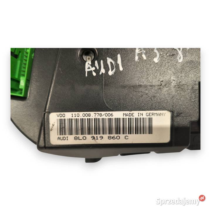 LICZNIK ZEGARY 8L0919860C Audi A3 8L 16 8V 18 Chełm sprzedam