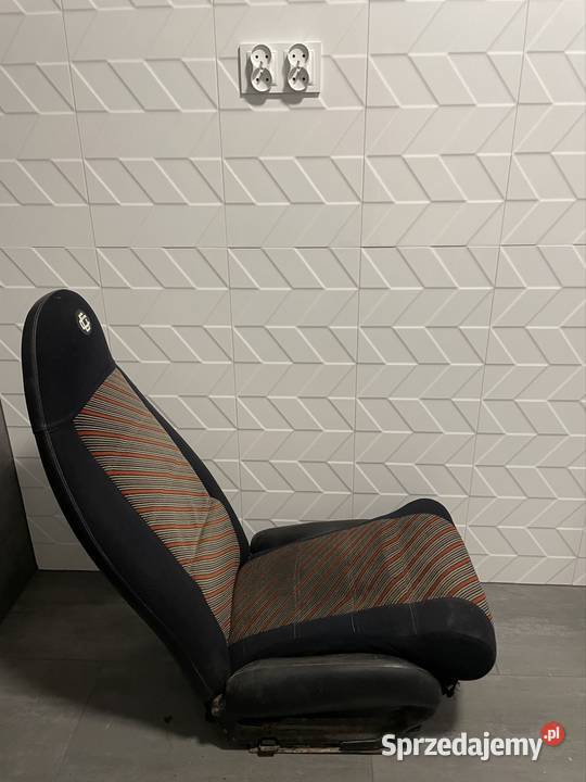 Fotel Fiat 126p inter Groclin długa poduszka Brynek