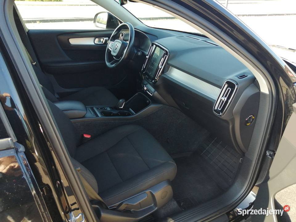 Volvo XC40 19 20TDI sprowadzony bezwypadkowy Volvo pomorskie