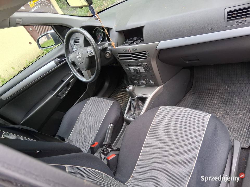 Opel Astra 2006r 16BLpgKlimaZarej
