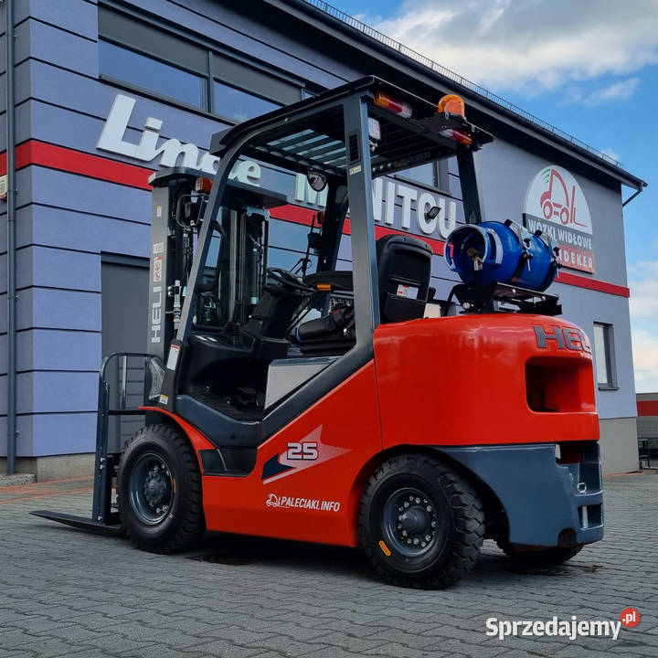 Nowy gazowy wózek widłowy Heli CPYD25KU1H Kubota Mogilany