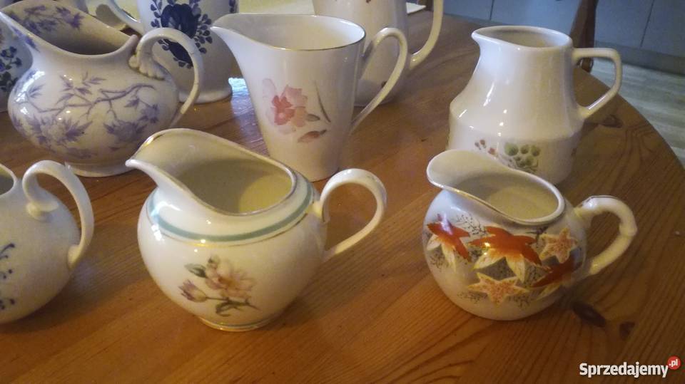 Mleczniki porcelana sygnowana Nysa