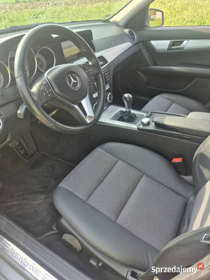 Mercedes C klasa 18 benzyna piękny stan Klasa C Jasło