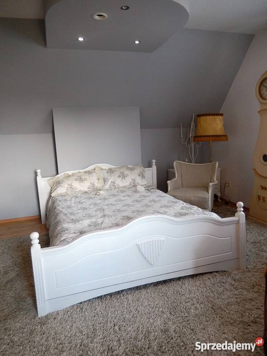 wielkie łóżko prowansalskie shabby chic Lubin