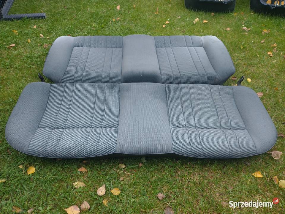 Fotele kanapa golf jetta 2 5d bez dziur Jaworzno sprzedam