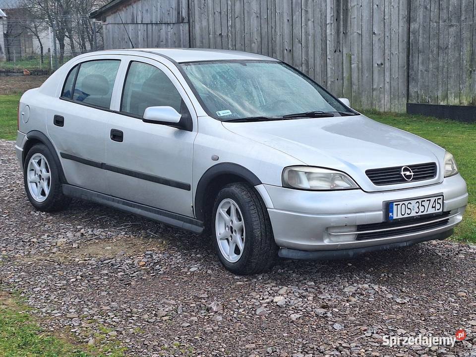 Opel Astra G 16 benzyna gaz welurowa tapicerka Dobruchna sprzedam