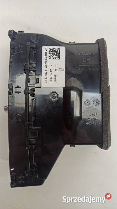 VOLVO V60 KRATKA NAWIEWU KONSOLI PRAWA 31477275 osobowe sprzedam