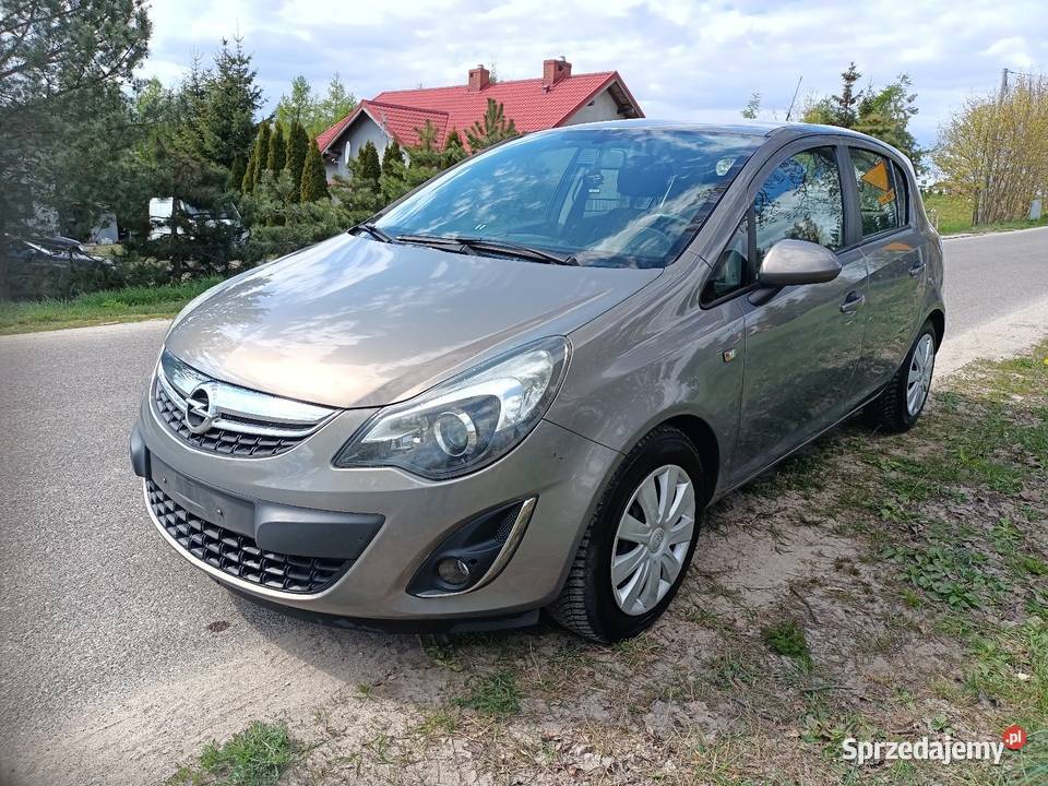 Opel Corsa D lift 14 Benz 2012 klima sprowadzony Kwidzyn