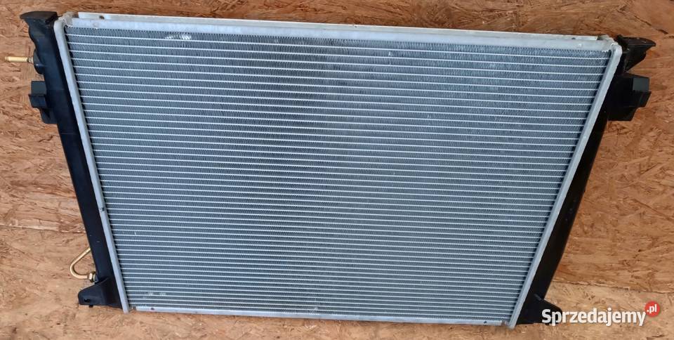 CHŁODNICA WODY TOYOTA HILUX VII 2005 50x64 Nowy Tomyśl sprzedam