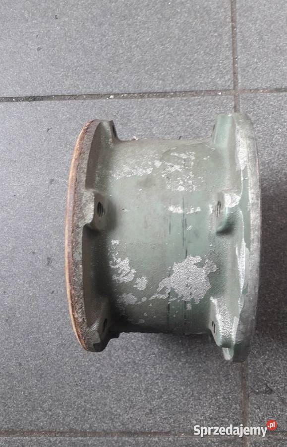 Dystans wentylatora chłodnicy claas Mercedes Częstochowa