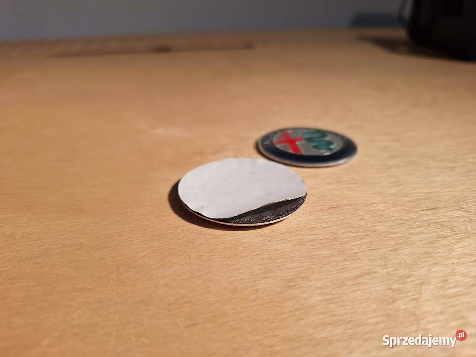 Nowy nieużywane znaczek Alfa Romeo 40mm LOGO Toruń