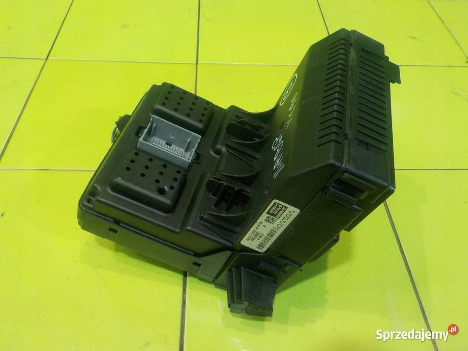 VOLVO XC90 I LIFT 24 D5 07r skrzynka