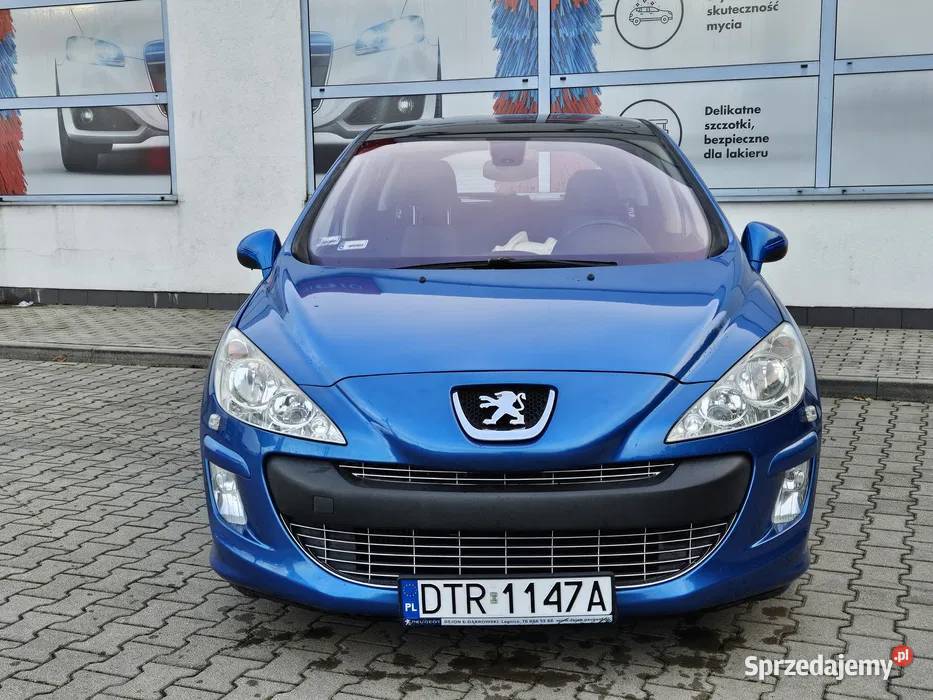 Śliczny Peugeot 308 16 benzynadługie opłaty 1600cm3 Świdnica