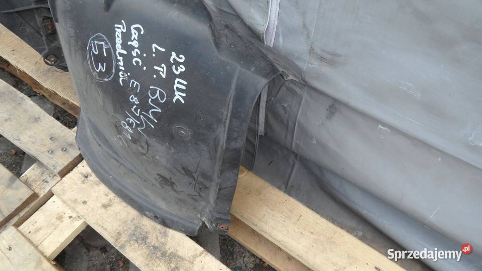 BMW E81 E87 LIFT 09r nadkole lewe przód część sprzedam