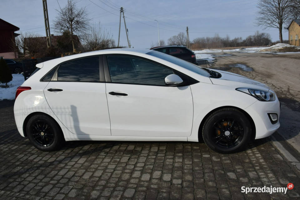 Hyundai i30 14B 2015r Navi Kamera 121 Majdan Sieniawski