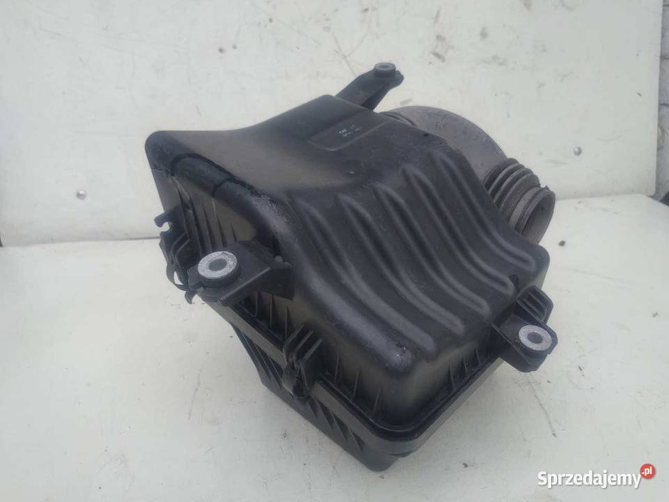 OBUDOWA FILTRA POWIETRZA KIA SORENTO I 25 CRDI Obudowy filtrów