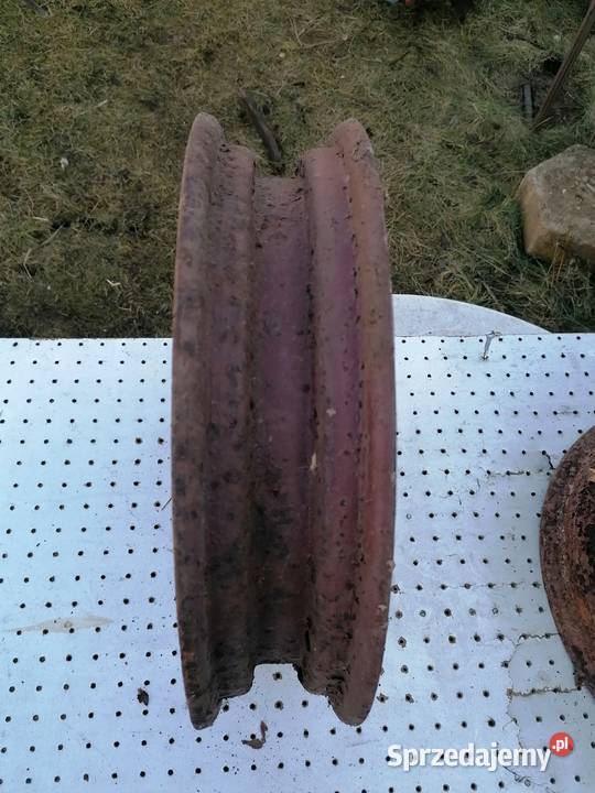 Zabytkowe koło Mercedes Skoda opel osobowe Części samochodowe Skarżysko-Kamienna