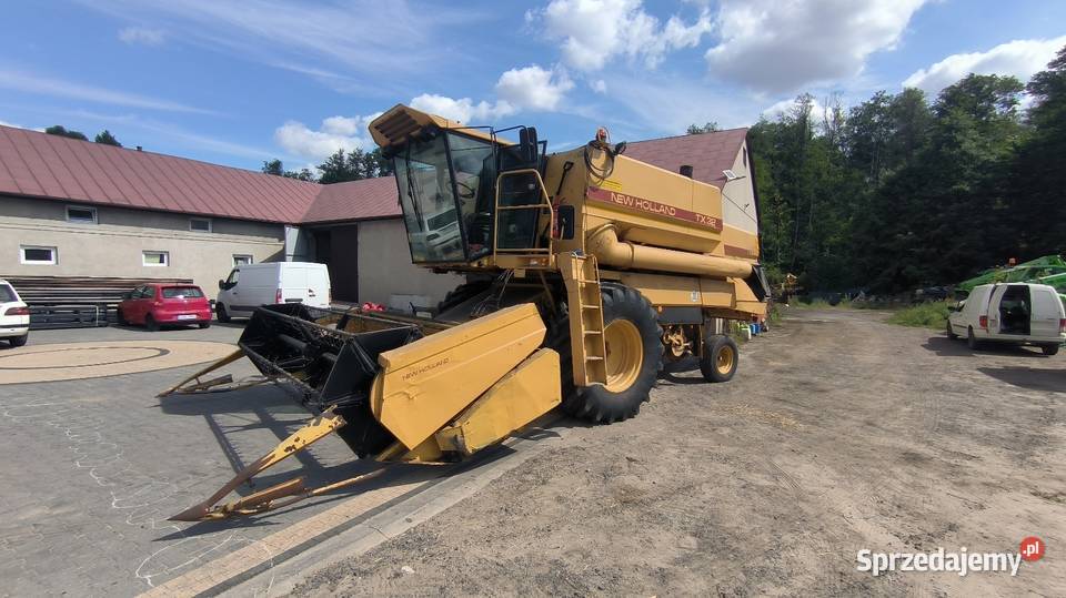 Kombajn zbożowy Holland 32 TX 4 m Sieczkarnia Poćwiardówka