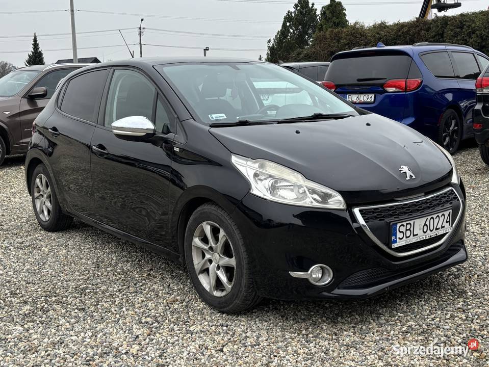 Peugeot 208 4/5 Paniówki