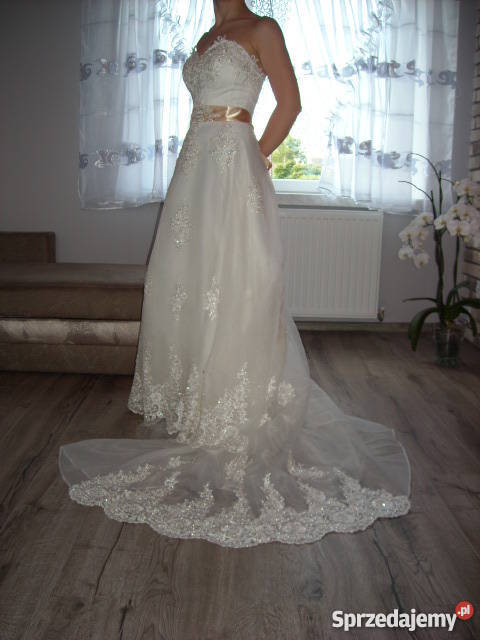 sprzedam piękną suknię ślubną Łask