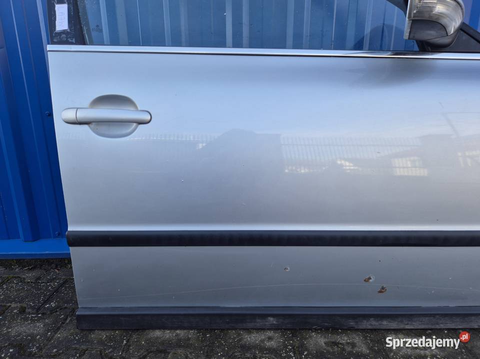 DRZWI PRZÓD LEWY DRZWI PRZÓD PRAWY VW PASSAT B5