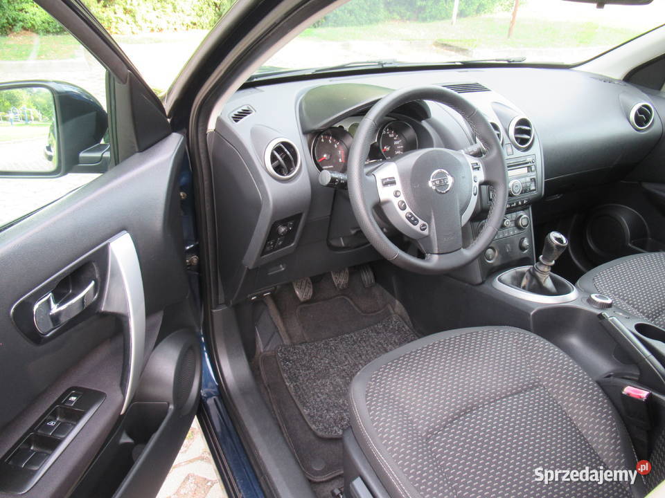 Nissan Qashqai 20 benzyna 4x4 141KM świętokrzyskie