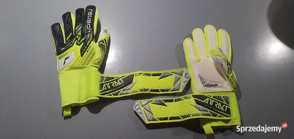 Rękawice bramkarskie Reusch SIZE 4 Bydgoszcz