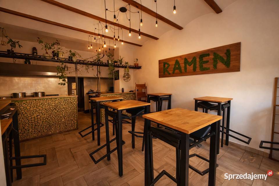 GOTOWY LOKAL GASTRONOMICZNY CENTRUM DĄBROWY parter śląskie Dąbrowa Górnicza