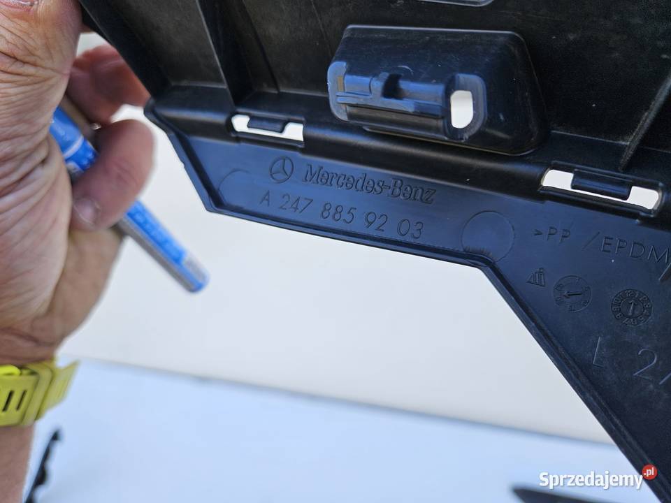 MERCEDES GLA W247 ŚLIZG LEWY ZDERZAKA PRZÓD Międzychód