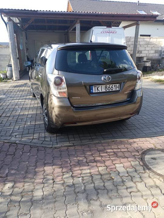 Sprzedam samochód Toyota Verso Rok produkcji 2012 Toyota Mójcza