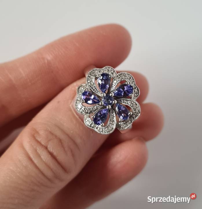 Srebrny pierścionek z tanzanitami i diamentami mazowieckie Otwock sprzedam