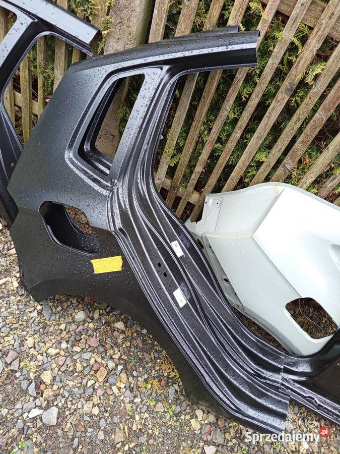 Błotnik tylny prawy golf sportsvan 510 nowy Błotniki sprzedam