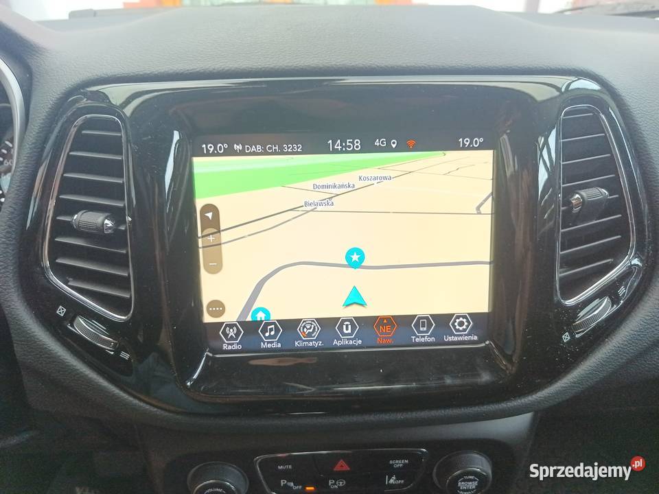 Jeep Compass Limited 2021 38 Polski salon ASO światła LED