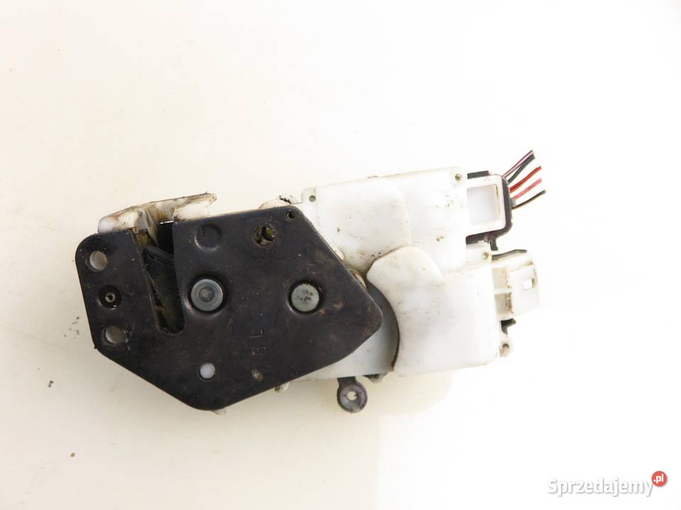 ZAMEK LEWY PRZEDNI ROVER 200 III RF F0J101791