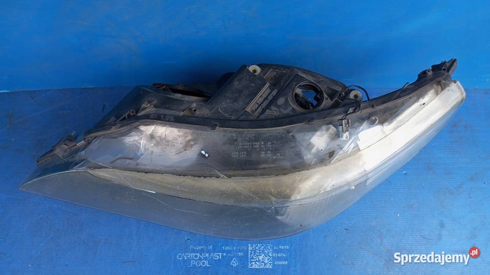 LAMPA LEWY PRZÓD EUROPA XENON DYNAMIC SKRĘTNY