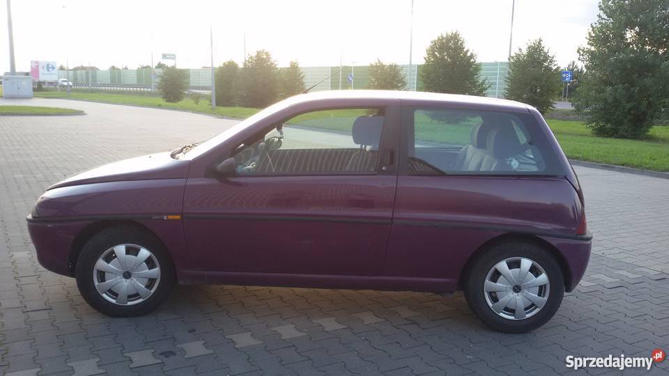 SPRZEDAM Lancia Y Ypsilon 14 benz 1996r fioletowy